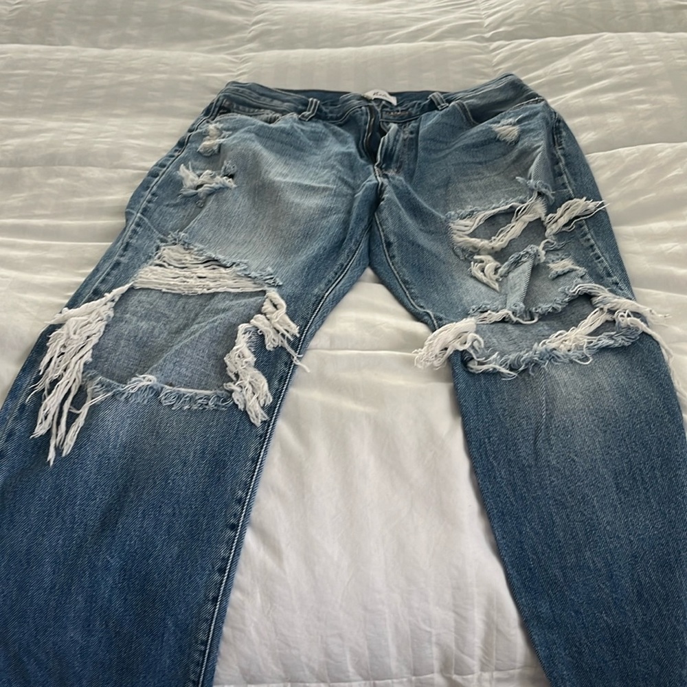 Distressed wide leg jeans
